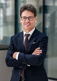 Dr. Wilfried Amann Dr. Wilfried Amann